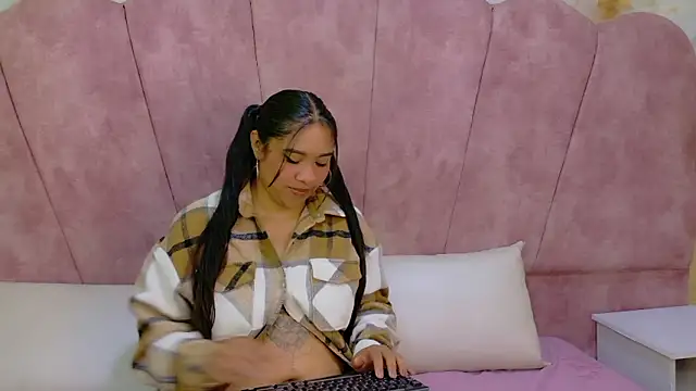 Snapshot of SasshaSpicy chatting on 02.06.26 SasshaSpicy online show from 02.06.26