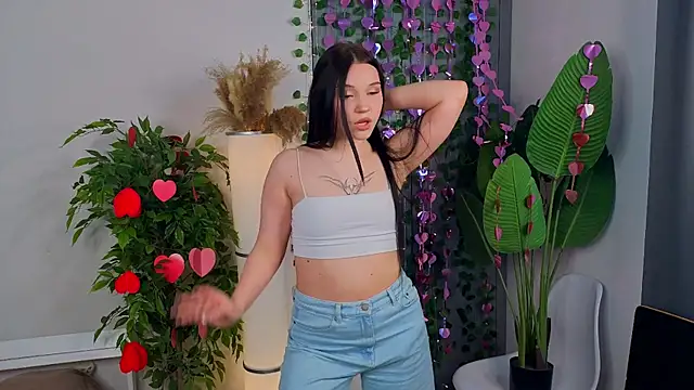 RoxannRunk online show from 02.16.26