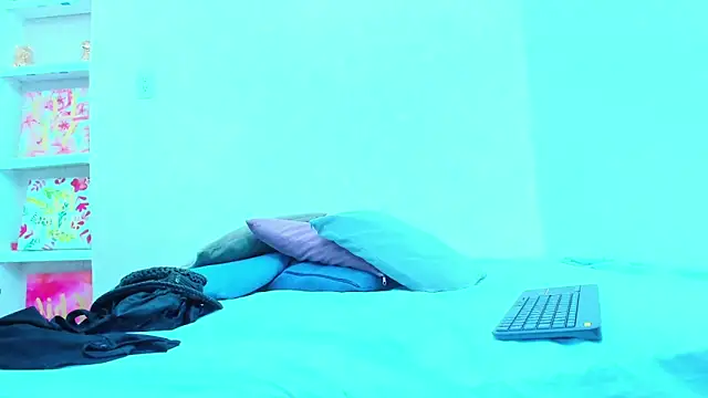 Rebeccamitchell online show from 04.13.26