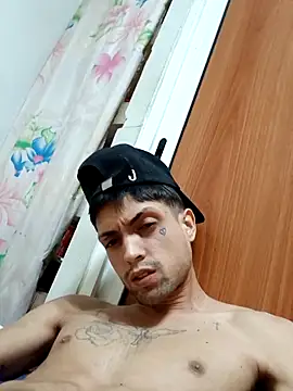 Snapshot of CubanoxxxSex chatting on 02.07.26 CubanoxxxSex online show from 02.07.26