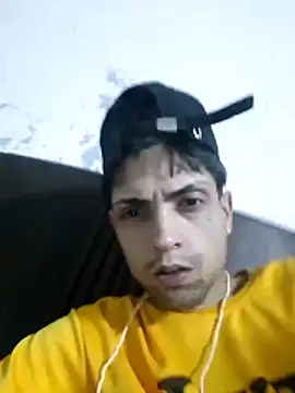 Snapshot of CubanoxxxSex chatting on 02.22.26 CubanoxxxSex online show from 02.22.26