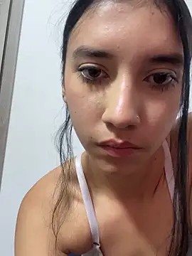 Snapshot of ScarlettMus chatting on 02.10.26 ScarlettMus online show from 02.10.26