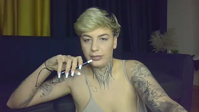 Kiarajojo online show from 04.25.26