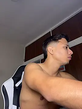 Snapshot of Gael_Velaryx chatting on 02.05.26 Gael Velaryx online show from 02.05.26