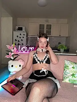 Snapshot of Perry_Tiffany chatting on 06.23.26 Perry Tiffany online show from 06.23.26