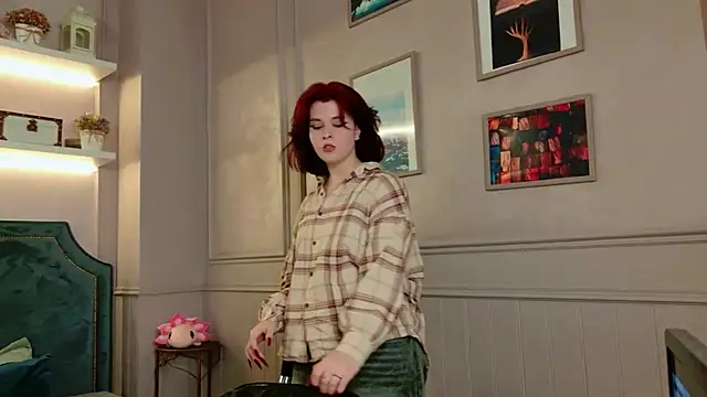 Snapshot of Milana_Bold chatting on 05.22.26 Milana Bold online show from 05.22.26