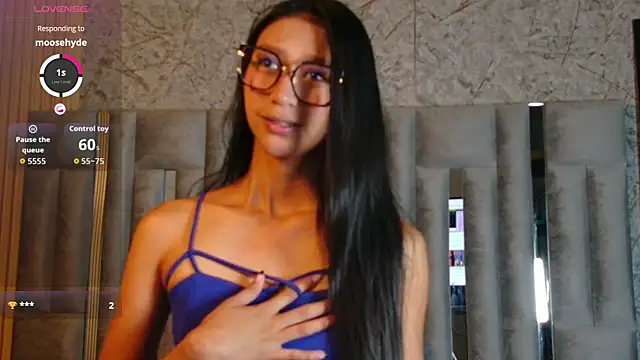 Snapshot of ThinPrincesss chatting on 02.15.26 ThinPrincesss online show from 02.15.26