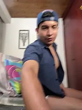 MaxParker21 online show from 03.01.26