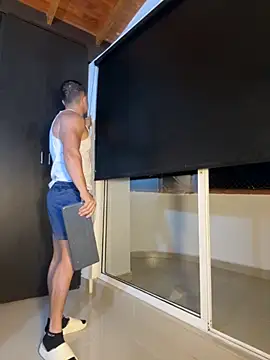 Snapshot of Erick_Dowell chatting on 02.26.26 Erick Dowell online show from 02.26.26