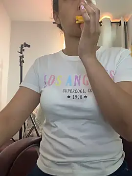 MiaAllure online show from 02.12.26