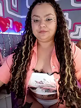 Snapshot of SweettSin chatting on 02.14.26 SweettSin online show from 02.14.26