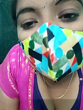 Snapshot of Tamilkannadacouple chatting on 02.26.26 Tamilkannadacouple online show from 02.26.26