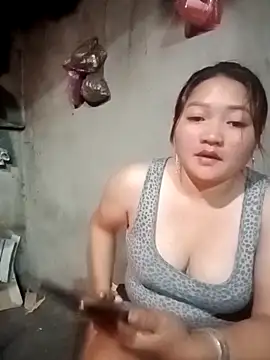 Snapshot of cuunon11 chatting on 02.13.26 cuunon11 online show from 02.13.26