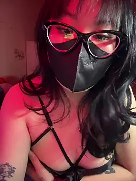 HaleyKin online show from 04.01.26