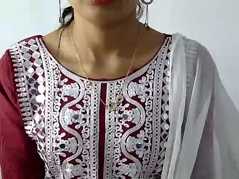 Mehaak  online show from 02.15.26