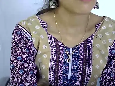 Snapshot of Mehaak_ chatting on 07.19.26 Mehaak online show from 07.19.26