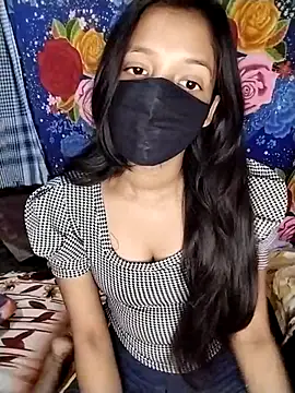 Snapshot of Naina-hott chatting on 02.06.26 Naina-hott online show from 02.06.26