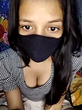 Snapshot of Naina-hott chatting on 02.16.26 Naina-hott online show from 02.16.26