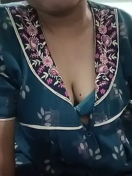 Snapshot of kannadagirlramya chatting on 06.27.26 kannadagirlramya online show from 06.27.26