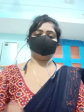 Snapshot of sweetAkhi chatting on 06.27.26 sweetAkhi online show from 06.27.26