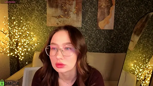 Snapshot of _Kiki_angel_ chatting on 02.19.26 Kiki angel online show from 02.19.26