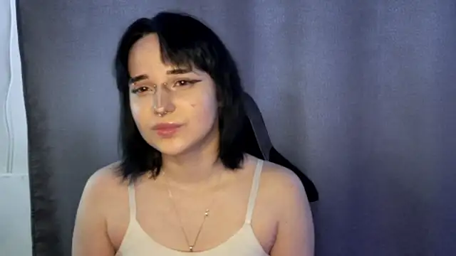 Snapshot of PureSofia chatting on 03.04.26 PureSofia online show from 03.04.26