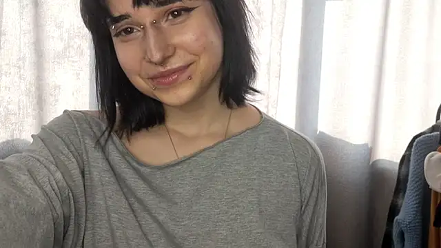 Snapshot of PureSofia chatting on 03.12.26 PureSofia online show from 03.12.26