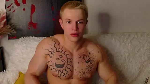 Snapshot of SterlingNoir chatting on 02.12.26 SterlingNoir online show from 02.12.26