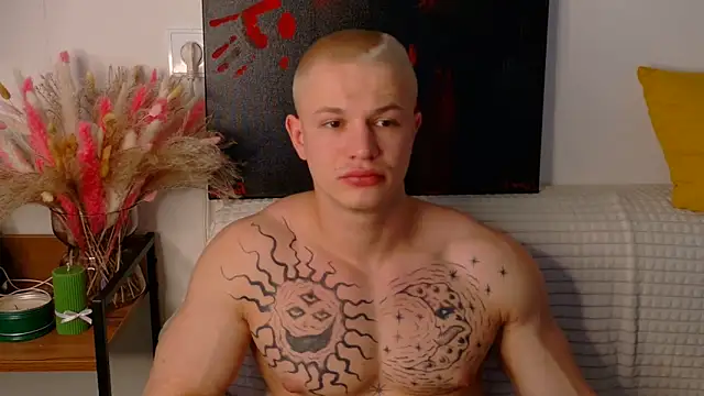 Snapshot of SterlingNoir chatting on 02.27.26 SterlingNoir online show from 02.27.26