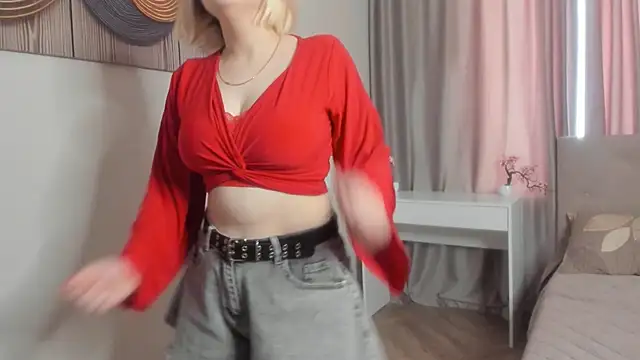 Snapshot of MariamGravert chatting on 02.07.26 MariamGravert online show from 02.07.26