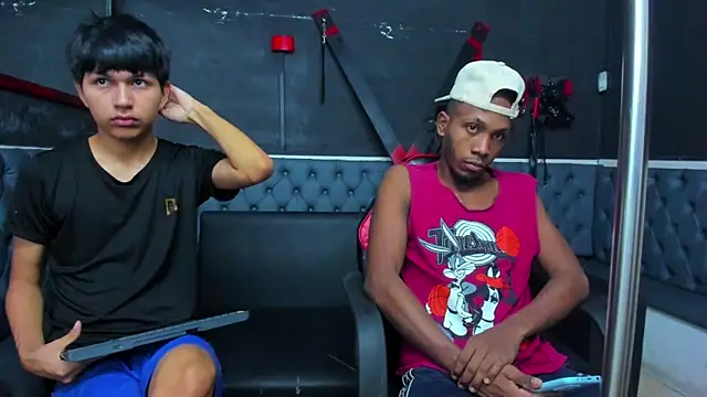 Jeanpieroo26 online show from 02.27.26