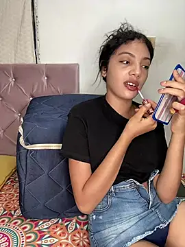 Britney  Latina online show from 02.22.26