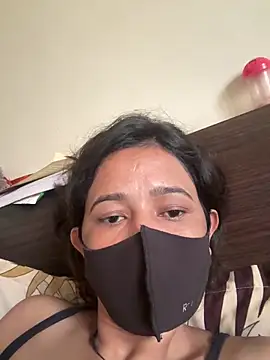 raavigirl online show from 02.23.26