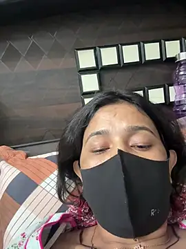 raavigirl online show from 03.03.26