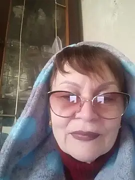 Snapshot of SophieBurns chatting on 02.25.26 SophieBurns online show from 02.25.26