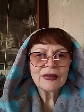 Snapshot of SophieBurns chatting on 03.17.26 SophieBurns online show from 03.17.26