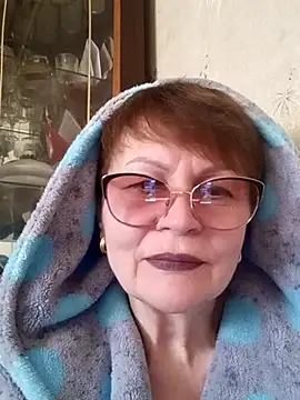 Snapshot of SophieBurns chatting on 03.19.26 SophieBurns online show from 03.19.26