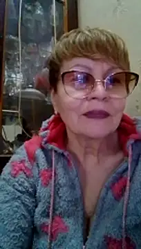 Snapshot of SophieBurns chatting on 04.23.26 SophieBurns online show from 04.23.26
