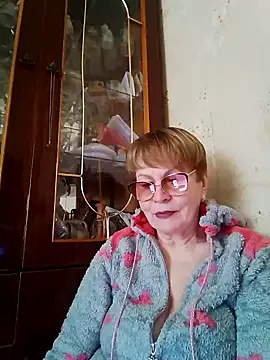 Snapshot of SophieBurns chatting on 05.04.26 SophieBurns online show from 05.04.26