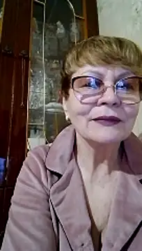 Snapshot of SophieBurns chatting on 05.10.26 SophieBurns online show from 05.10.26