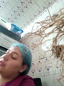 MajoArias online show from 04.10.26