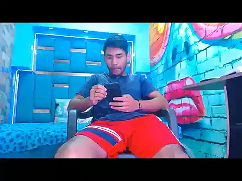 Snapshot of warmNoah chatting on 02.23.26 warmNoah online show from 02.23.26