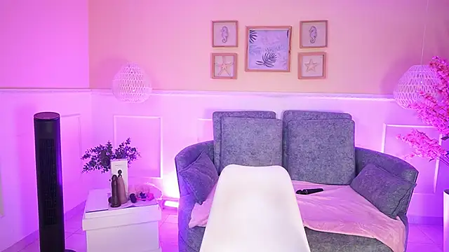 ElectraJonesX online show from 02.25.26