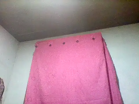 lucyscay  online show from 04.13.26