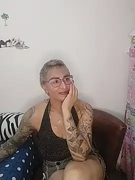 Charlotte gray  online show from 02.13.26