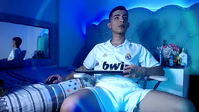 Apolo Richards online show from 03.17.26