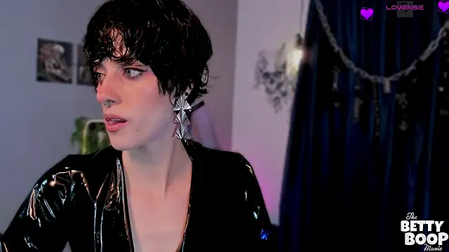 Snapshot of AmeliaNaughty_ chatting on 04.30.26 AmeliaNaughty online show from 04.30.26