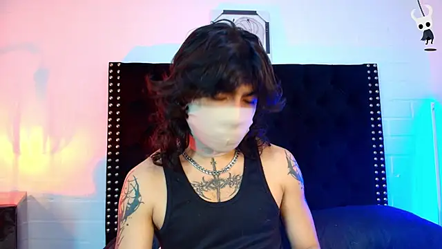 Snapshot of Axell_Kussh chatting on 02.18.26 Axell Kussh online show from 02.18.26