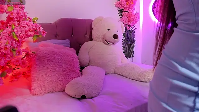 Snapshot of Eleanor_Park_ chatting on 03.03.26 Eleanor Park online show from 03.03.26