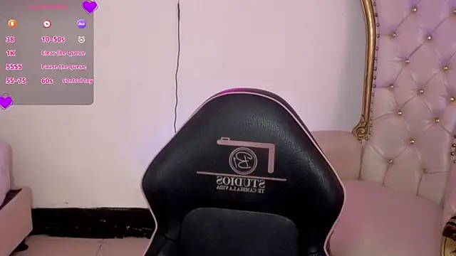 MAHYRA TAY online show from 04.01.26